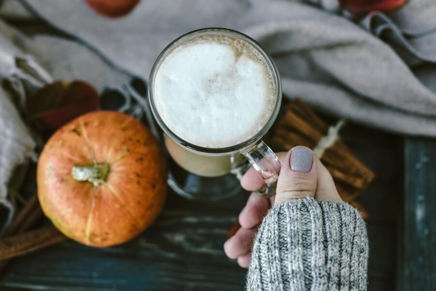 drinki na halloween pumpkin spice latte